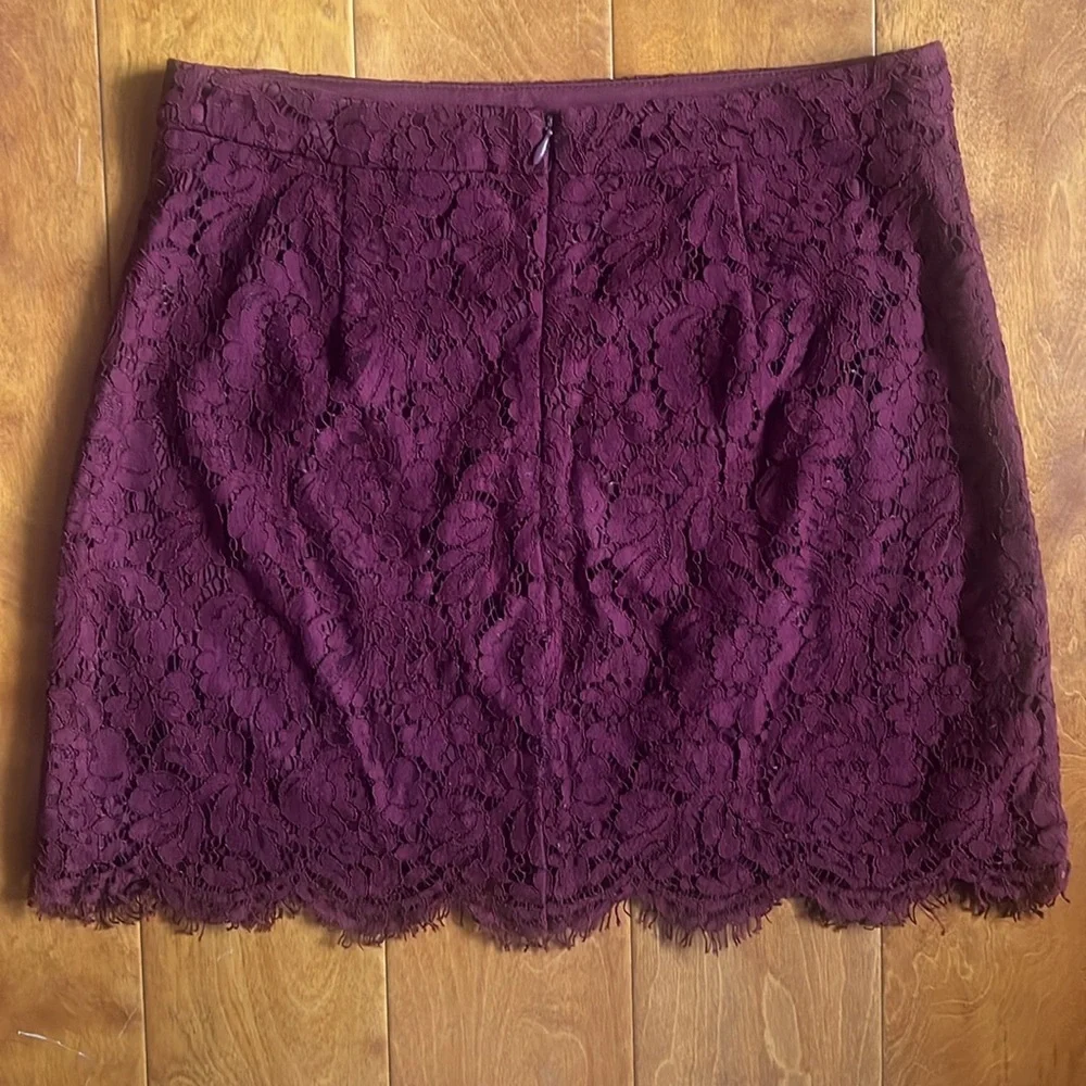 Forever 21 Burgundy Lace Mini Skirt Size M Fairy Whimsigoth Chic Holiday Event - Picture 3 of 7